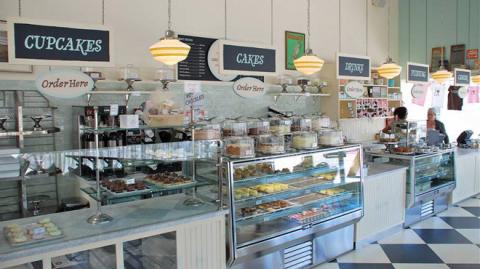 Eat at Magnolia Bakery